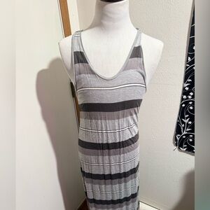 Women’s GAP Striped Racer Back Maxi Dress Grey/White Size Large